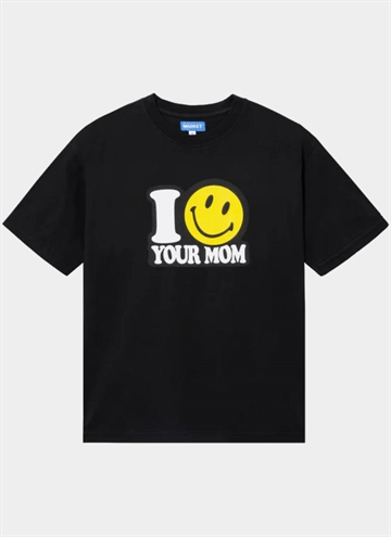 Market Smiley Your Mom T-Shirt